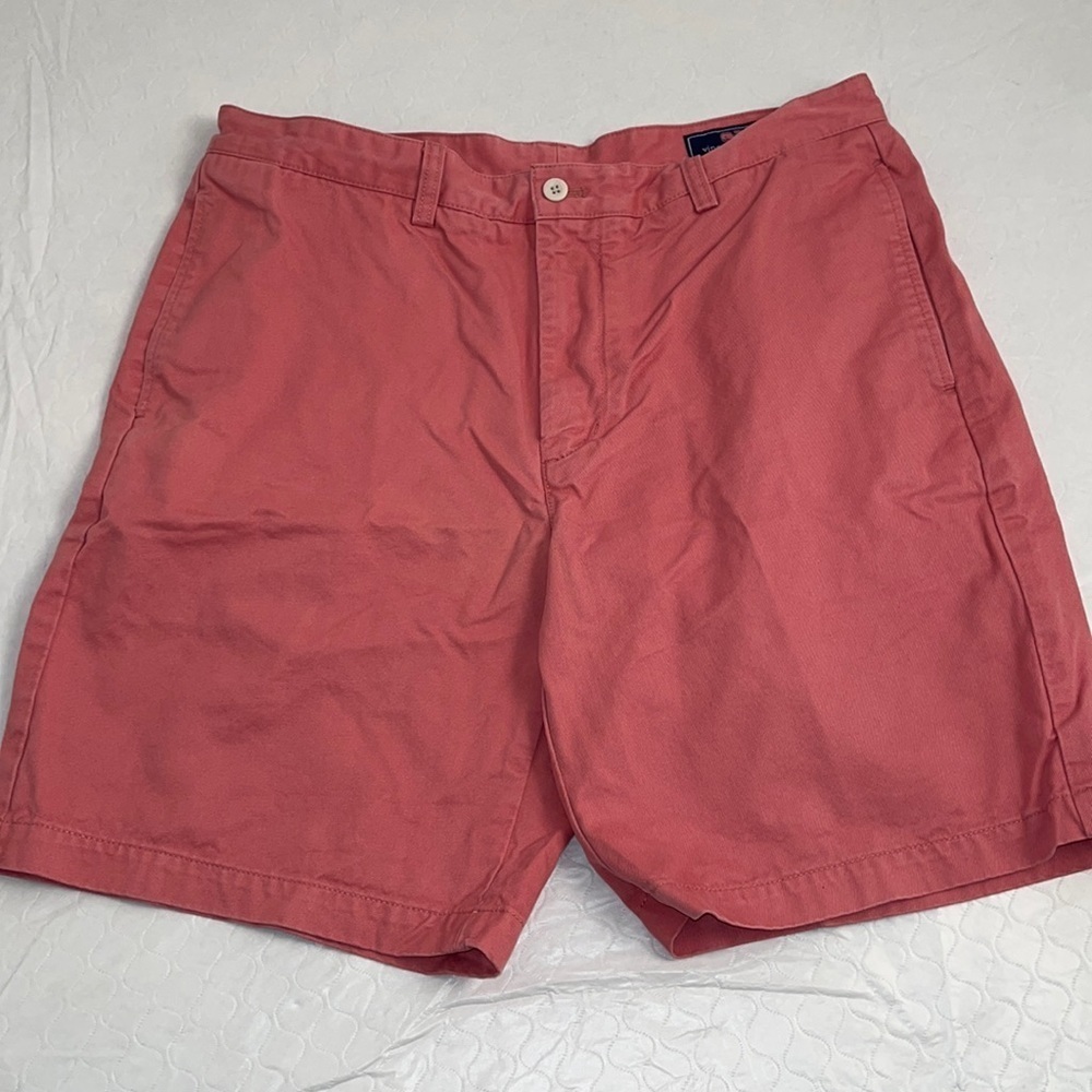 Vineyard Vines peach flat front cotton club shorts 35